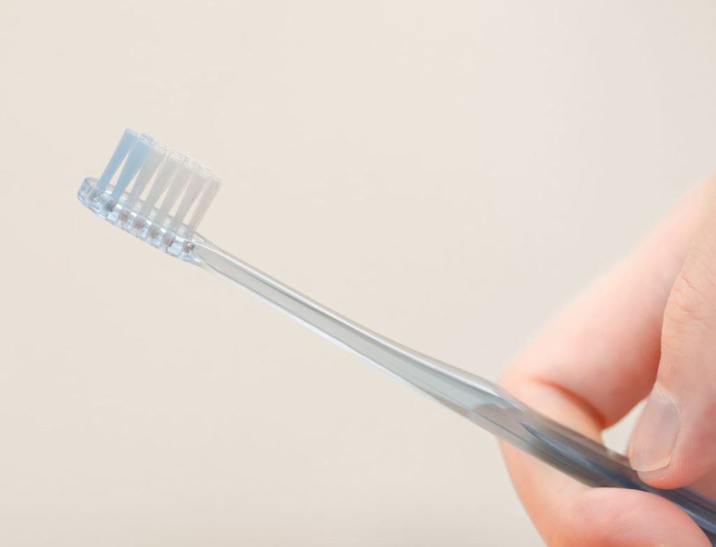 歯ブラシの持ち手の形 | 歯垢を取るのに適した形は？